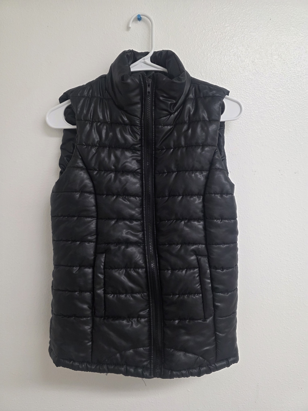 Rue21 Black Quilted Puffer Vest - Women's (0670)